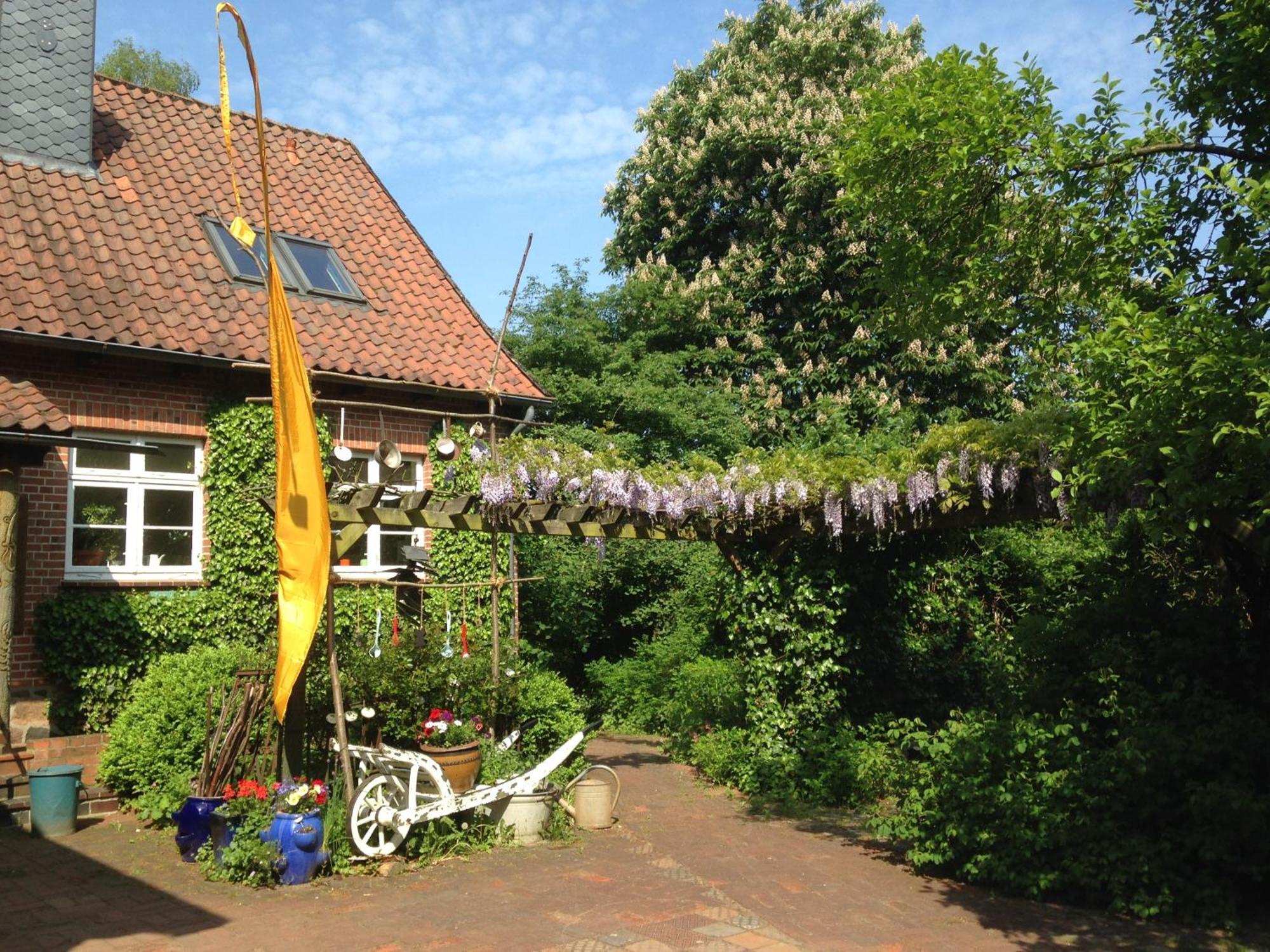 Privatzimmer Alte Schule Suderburg Exterior foto